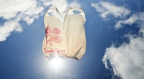 Environnement : des mesures drastiques concernant les sacs plastiques en Afrique